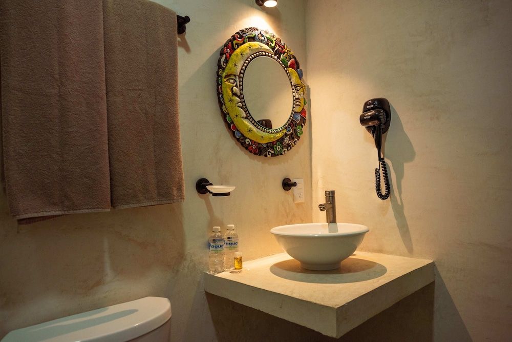 Luna Azul by Uvas Business Single Room, 1 Queen Bed 8