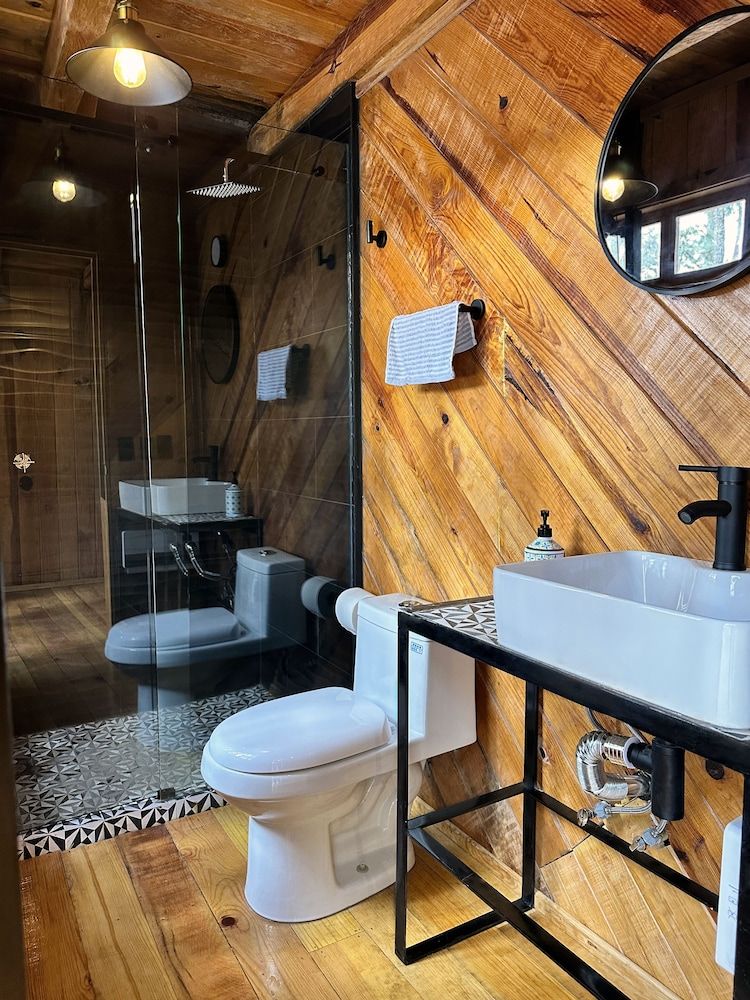 PINE TREE Hotel Boutique & Cabañas Junior Cabin 3