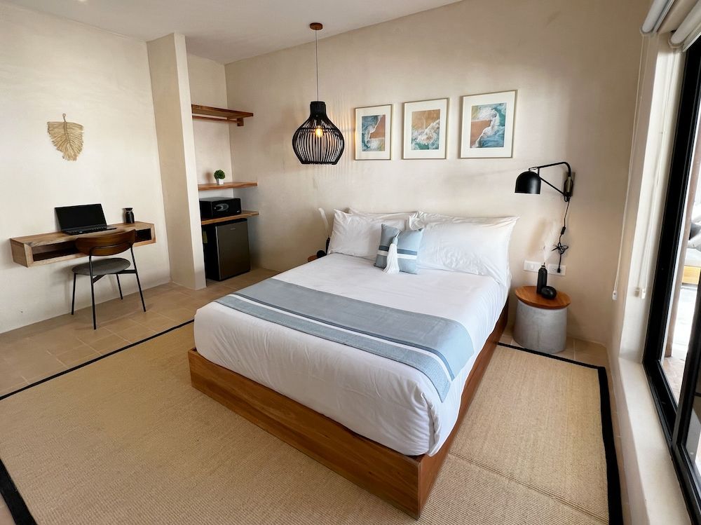 Classic Double Room, 1 Queen Bed, Courtyard View