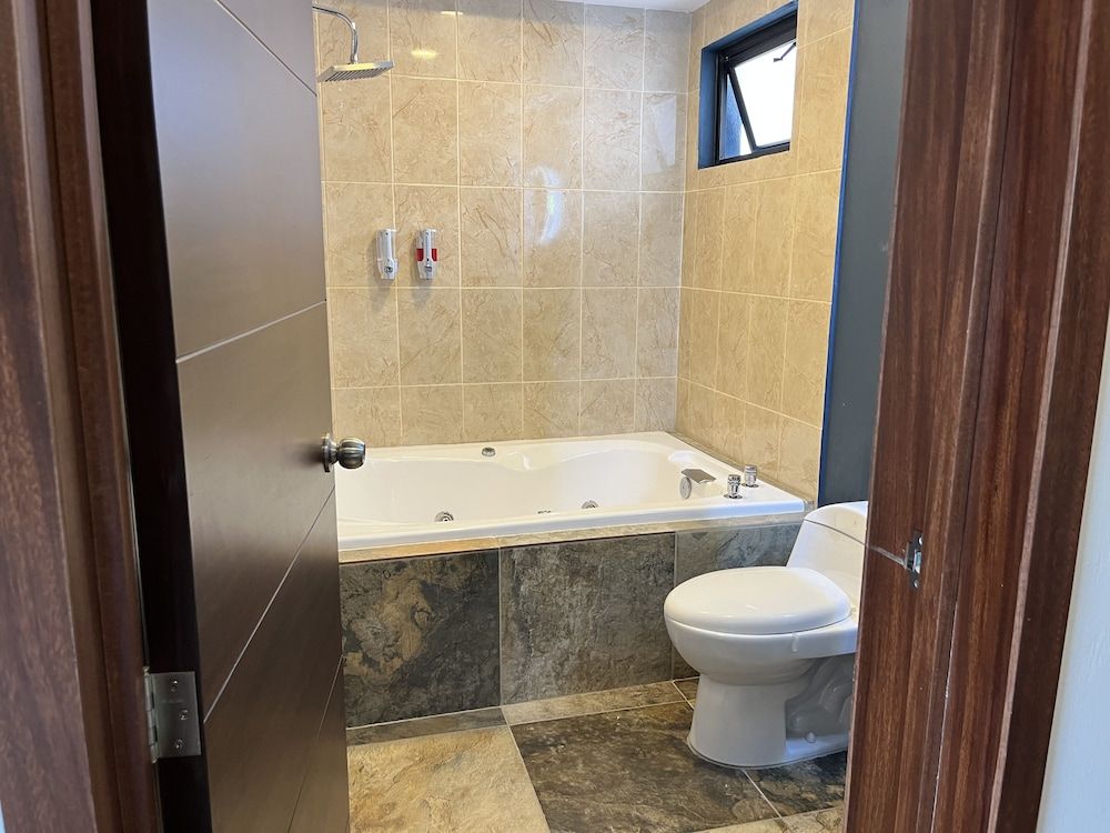 Hotel La Bikina Grand Suite 14