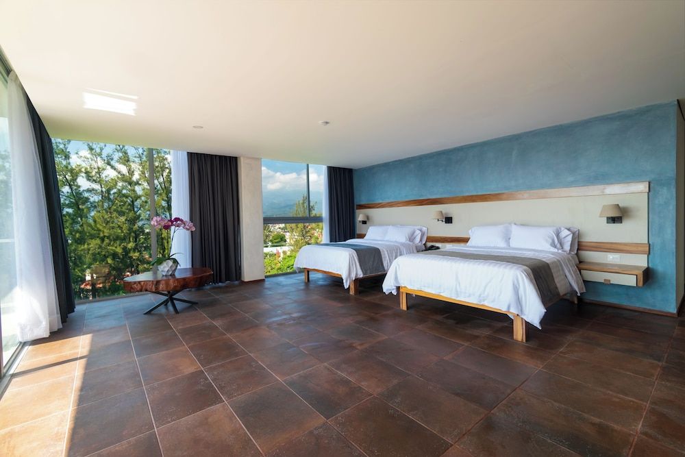 Hotel Balcón del Parque