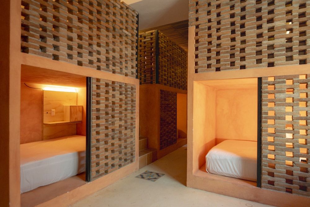 Deluxe shared dormitory for  8 people women only
