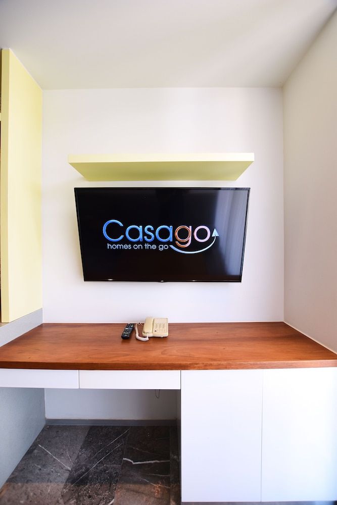 Centric condo by Casago Deluxe Apartment 18