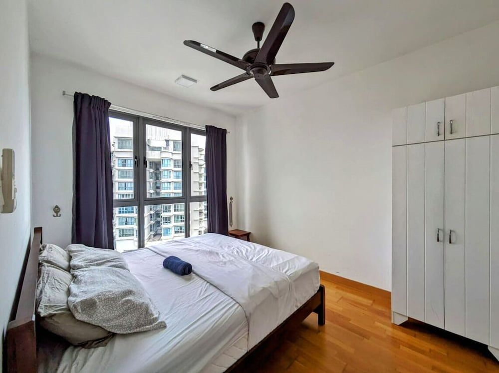 Standard Condo, 3 Bedrooms, City View