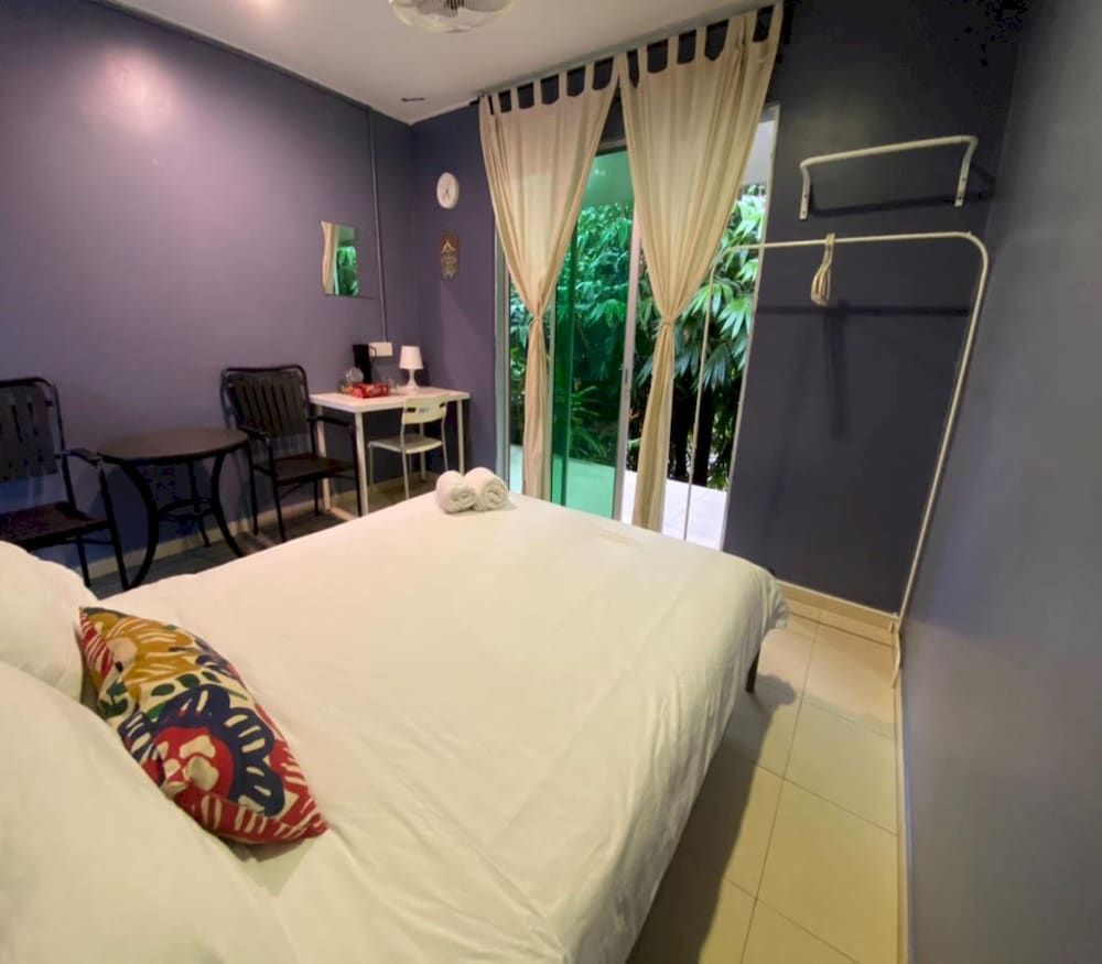 Standard Double Room, 1 Queen Bed