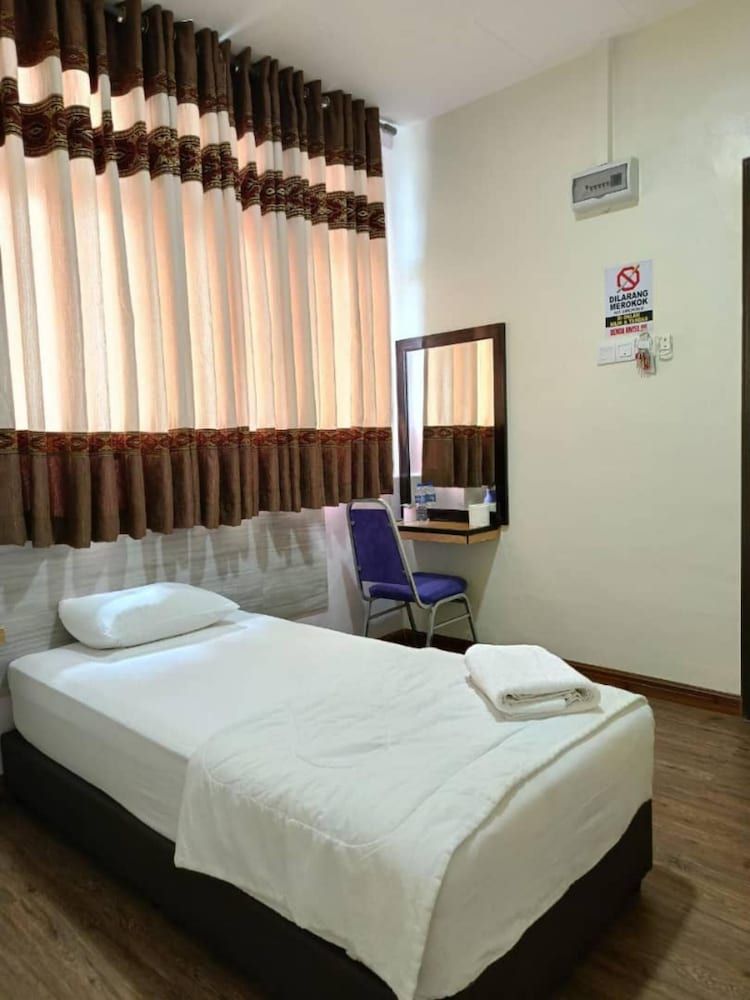 Hotel Bestari Deluxe Single Room