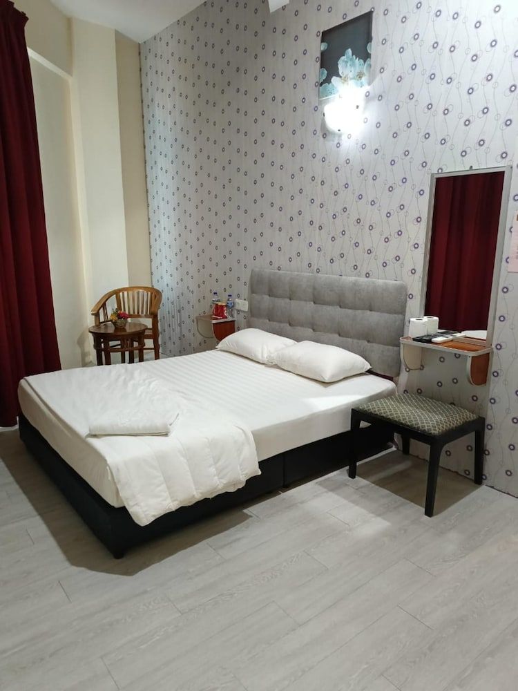 Hotel Bestari Comfort Double Room