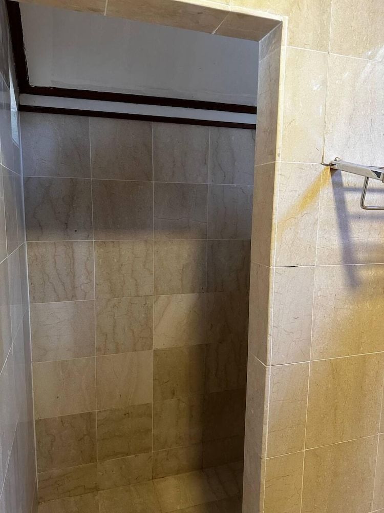 Perhentian Island Coralview Resort Luxury Triple Room 2