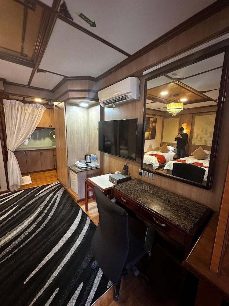 Perhentian Island Coralview Resort Luxury Triple Room 6