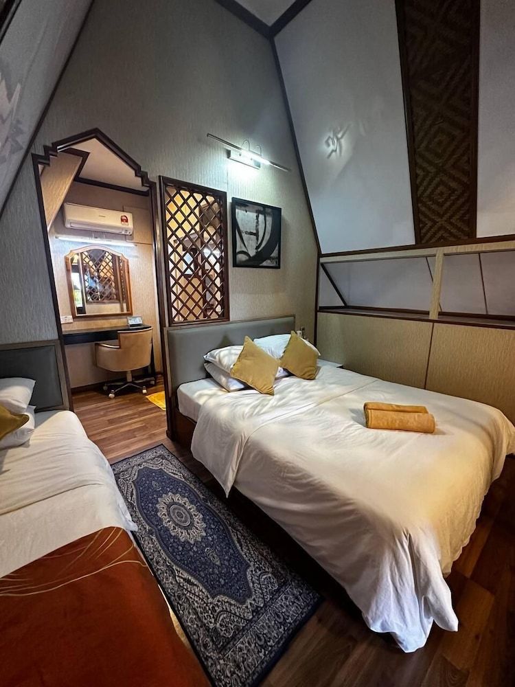 Perhentian Island Coralview Resort Classic Triple Room 3