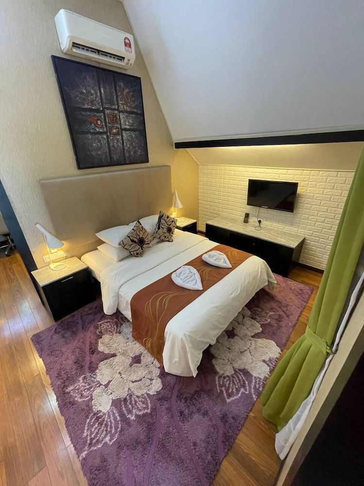 Deluxe Double Room, Garden View