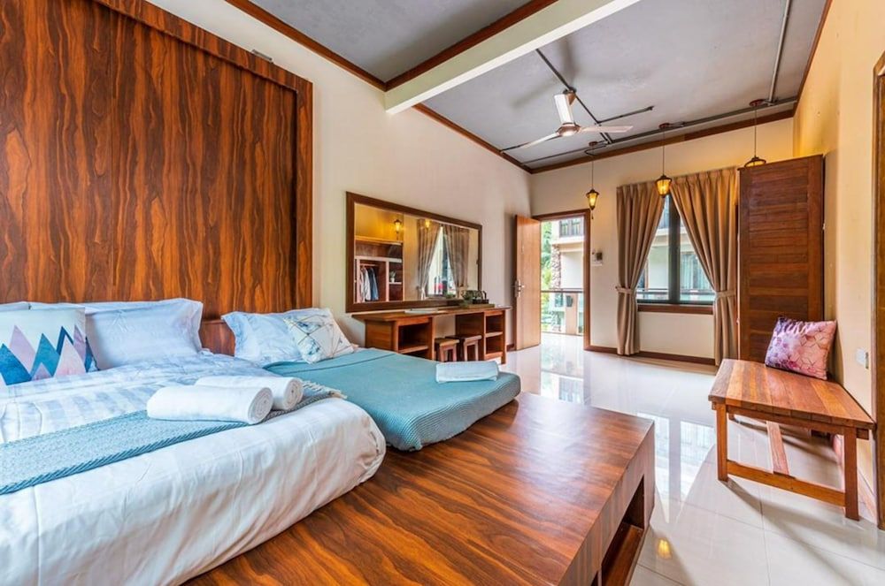 Deluxe Triple Room