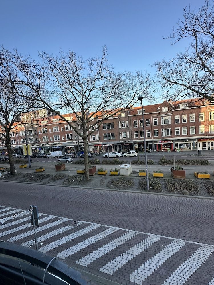 Flex-Inn Superior Double Room, Balcony, City View 4