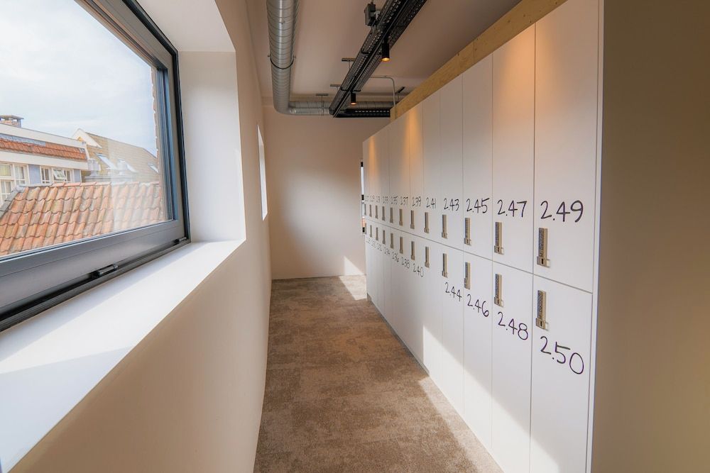 PJs Hostel Single Cocoon 6