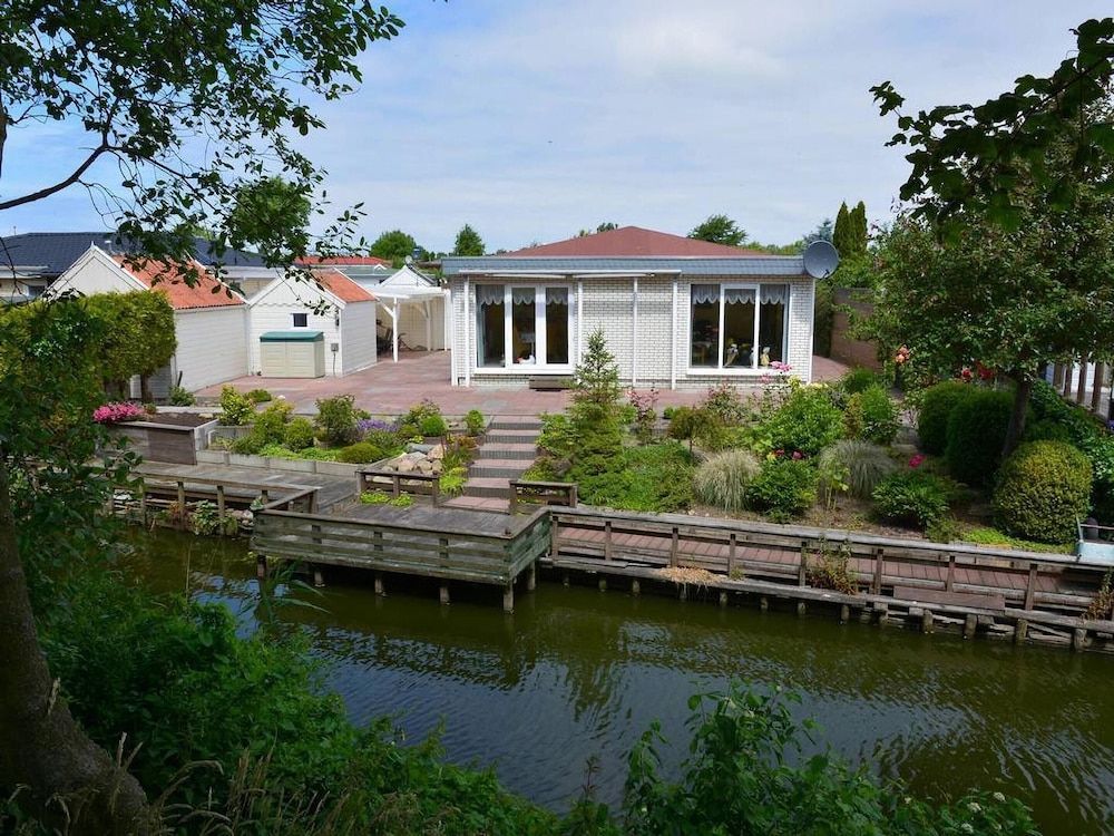 Bungalow