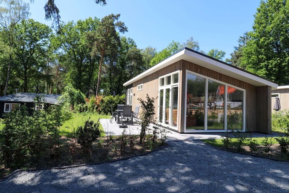 Stylish Stay in Hoenderloo