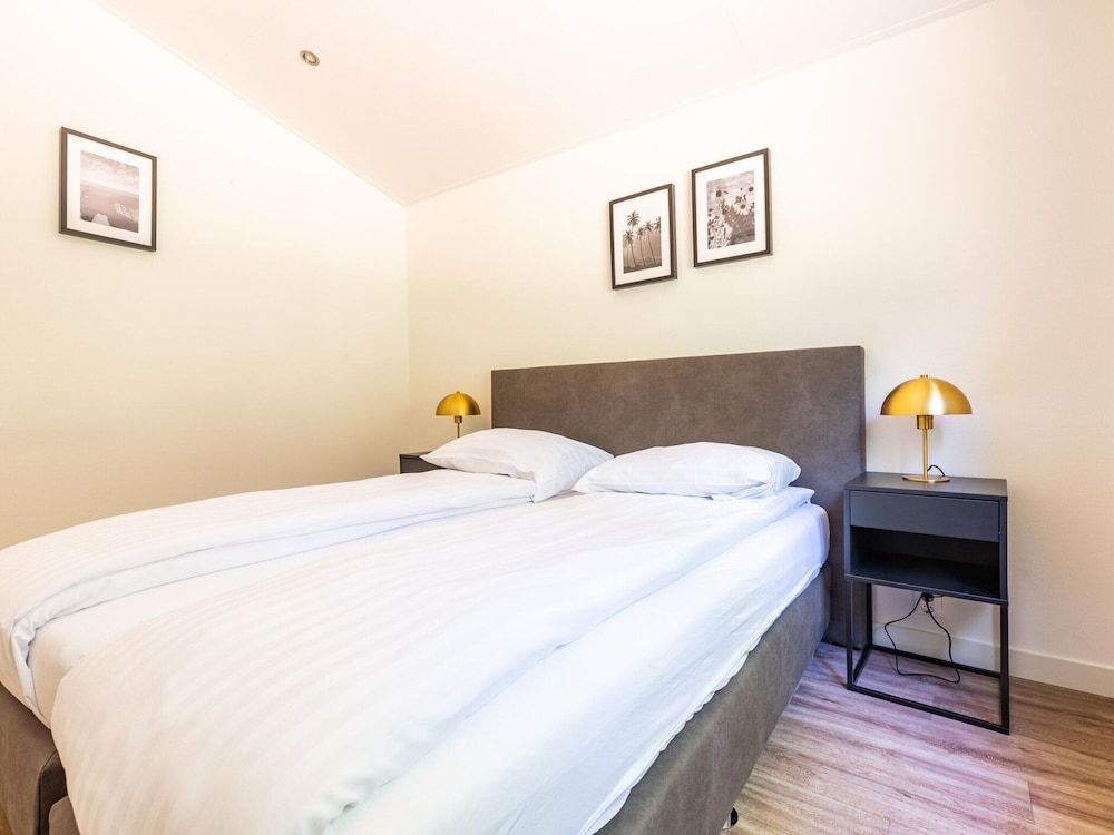 Chalet in Netherlands by Scenic Pond Chalet 4