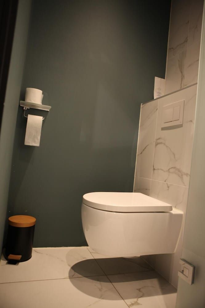 Hotel Zee Bergen Luxury Quadruple Room 4