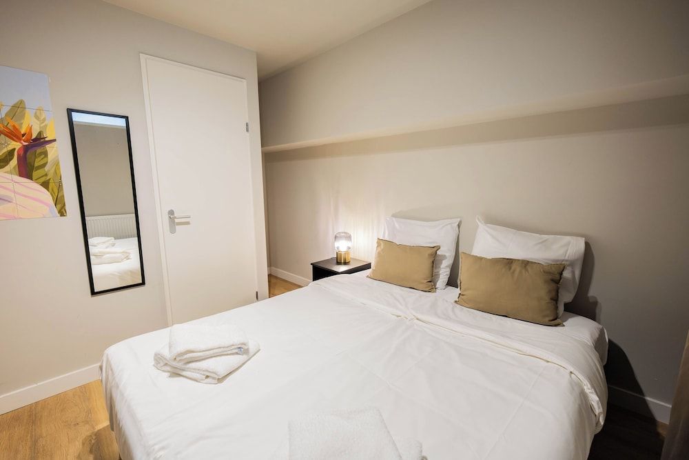 Alphabet Apartments Westersingel Apartment 19