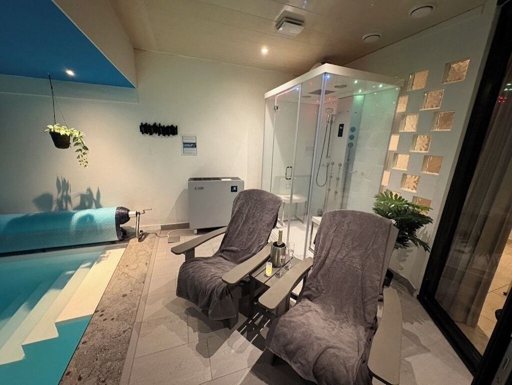 B&B Wellness Soest Deluxe Bungalow, Private Pool, Garden View 33