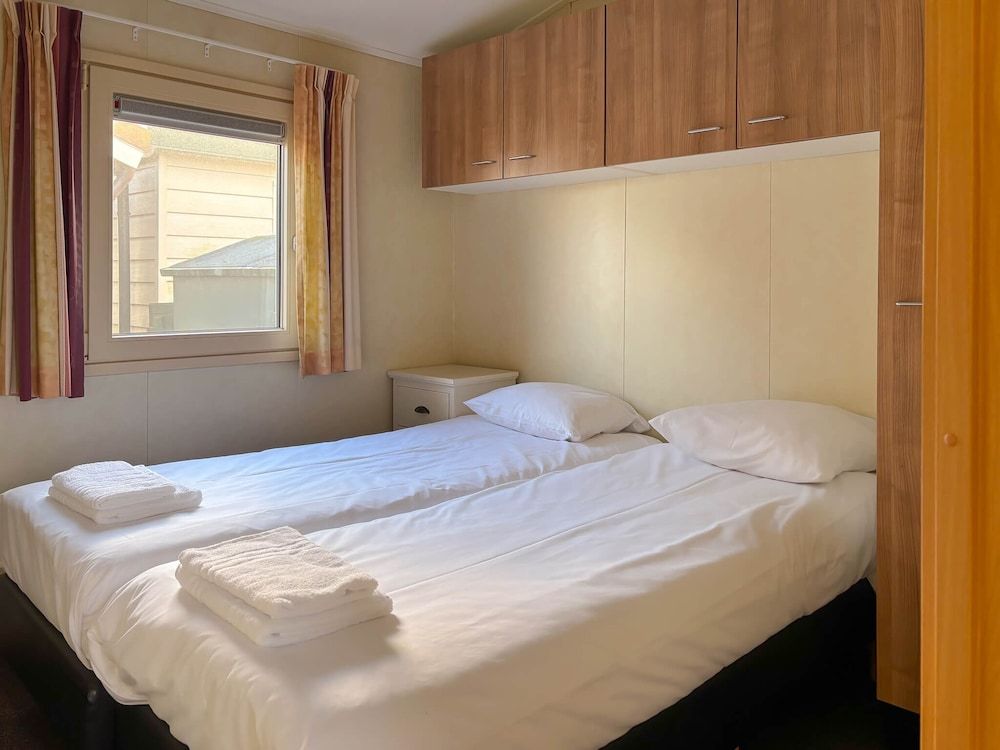 Standard Bungalow, 2 Bedrooms, Overwater