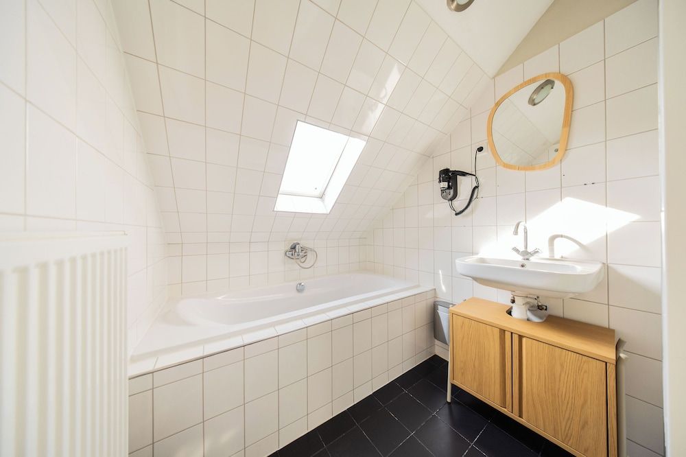 Zwart Janstraat Comfort Apartment, 2 Bedrooms 5