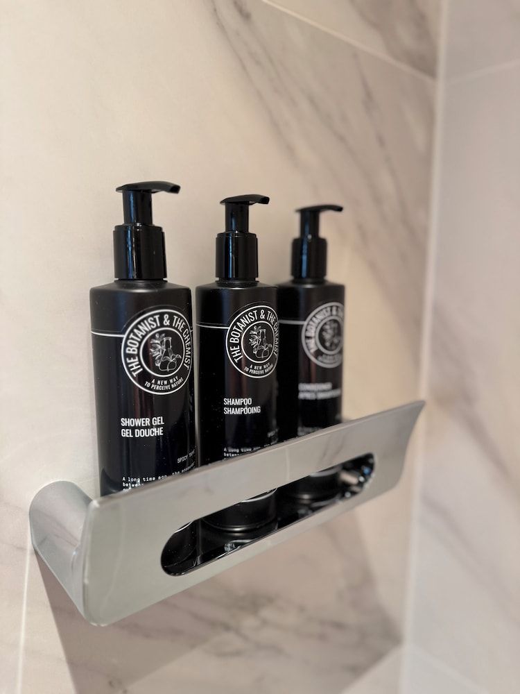 Hotel Maison Maastricht Centrum - Handwritten Collection Superior Room, 2 Twin Beds 9