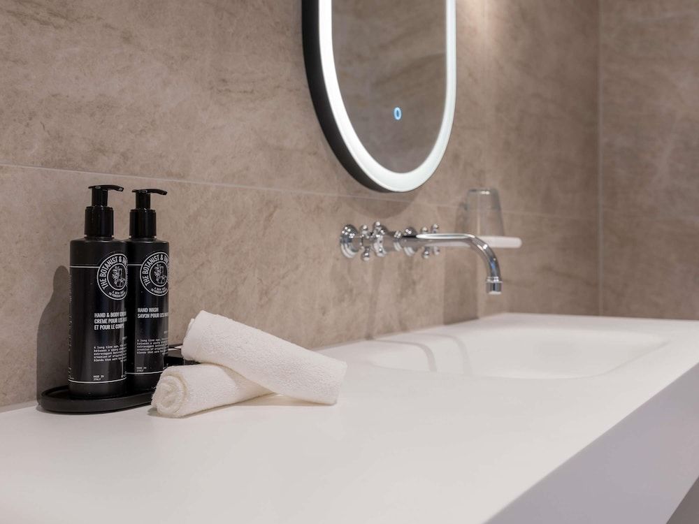 Hotel Maison Maastricht Centrum - Handwritten Collection Superior Room, 2 Twin Beds 6