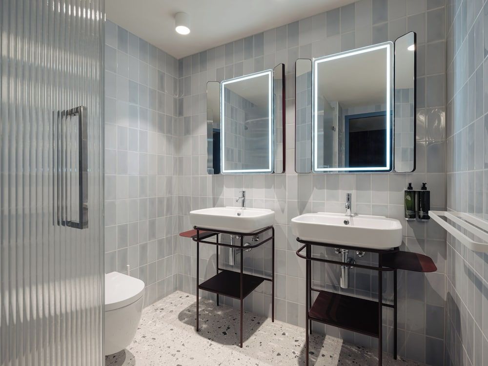 Conscious Hotel Oudegracht Utrecht Big Double with Sofa 6