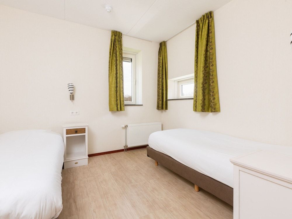 Hotel Room Apartment 5