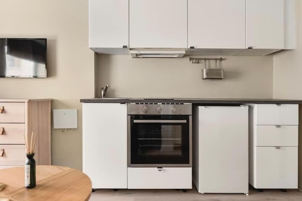 Studio, 1 Bedroom