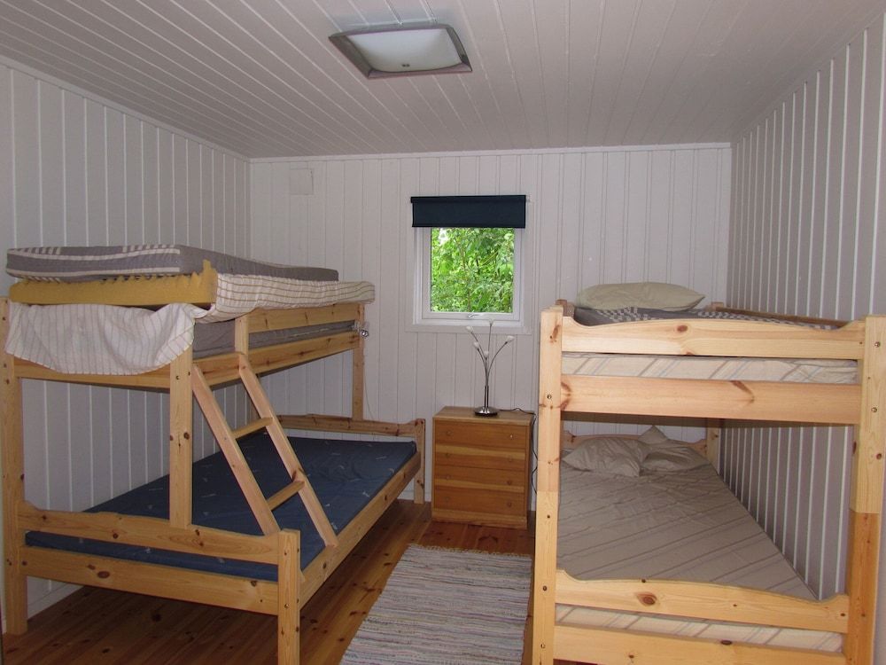 Cabin, 3 Bedrooms, Smoking, Balcony