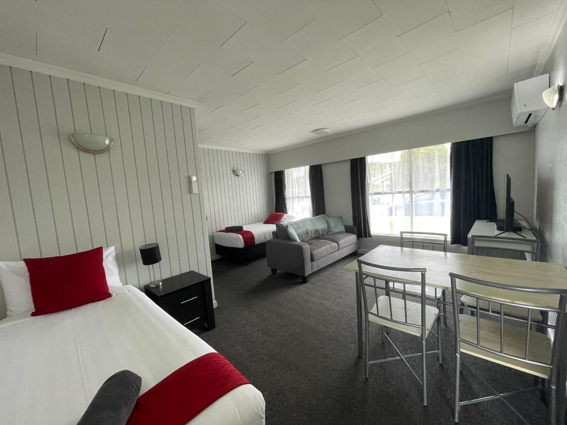 One-Bedroom Family Apartment