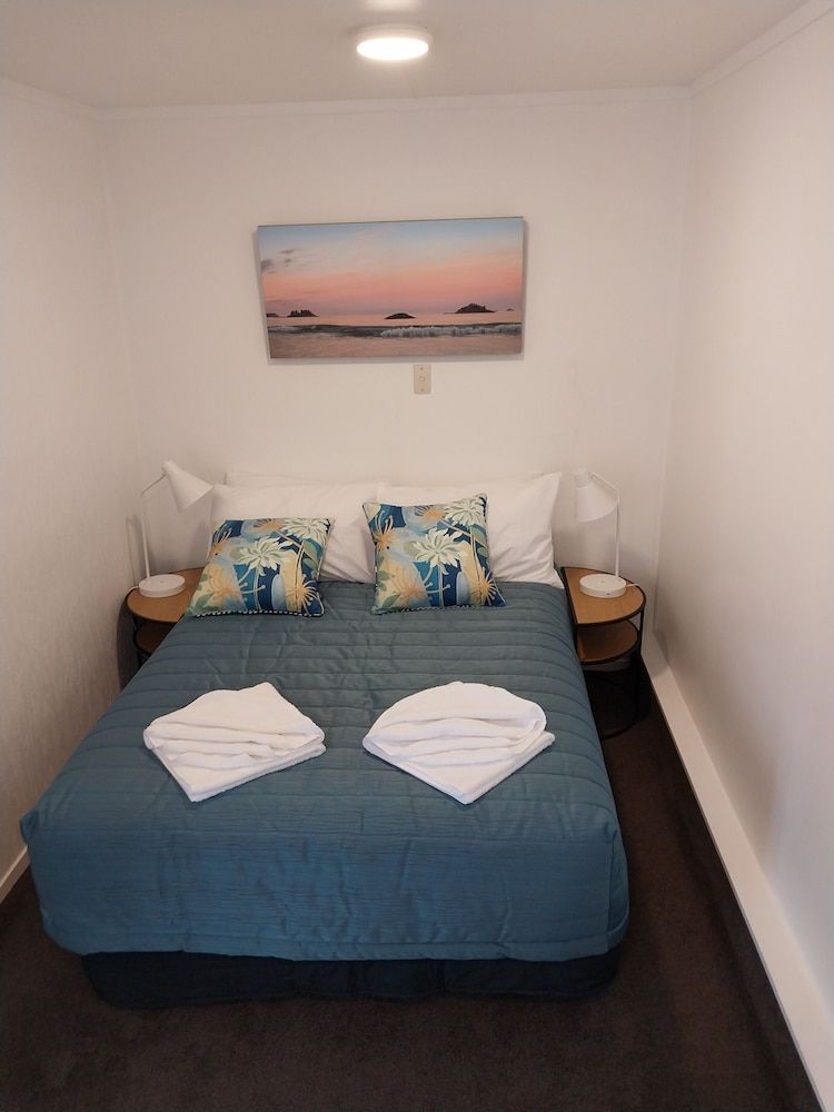 Bayview Motel Apartment, 3 Bedrooms 3