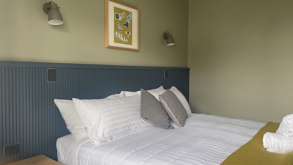 Executive One-Bedroom Apartment