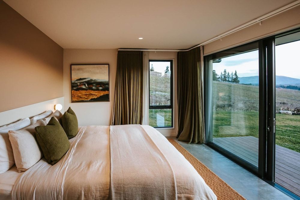Luxury House, Mountain View