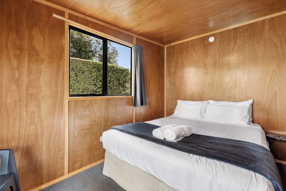 Standard Cabin - External Ensuite
