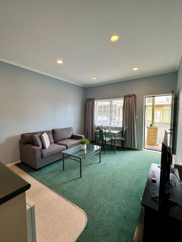 O'Reilly's Motel Classic Single Room 3