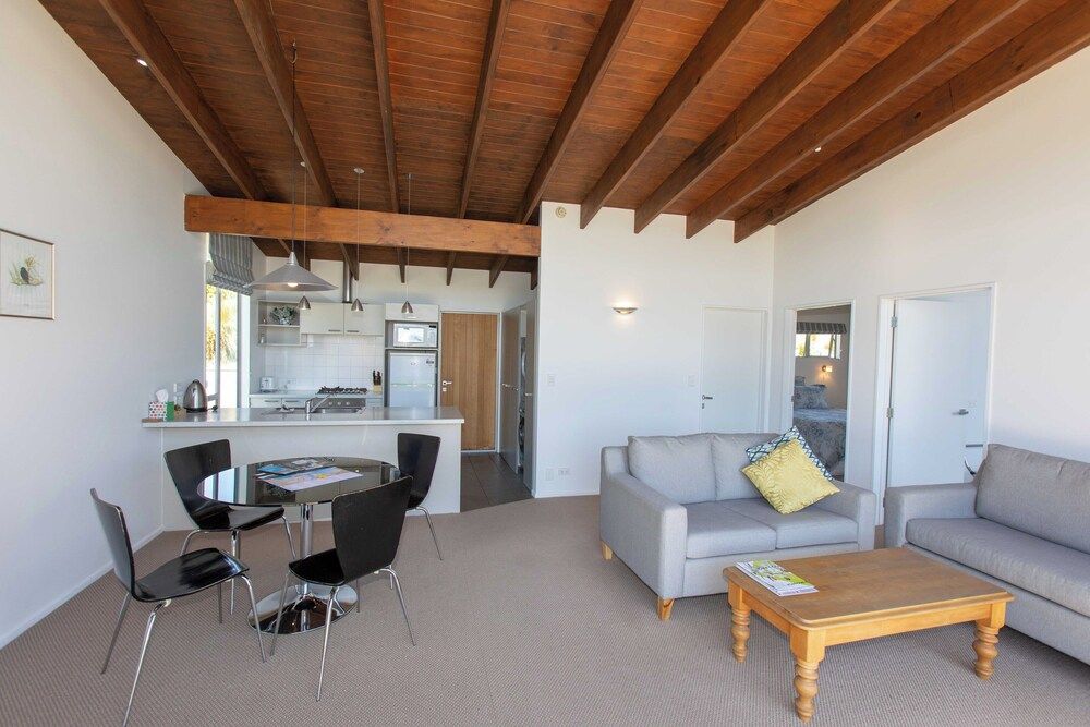 Family House, Mountain View