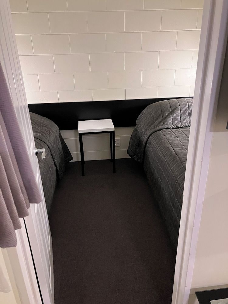 Trentham Motel Family Suite 2