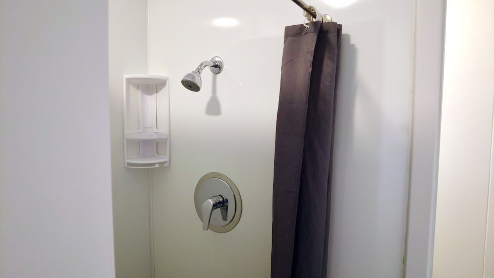 Moana Court Motel Family Triple Room 8