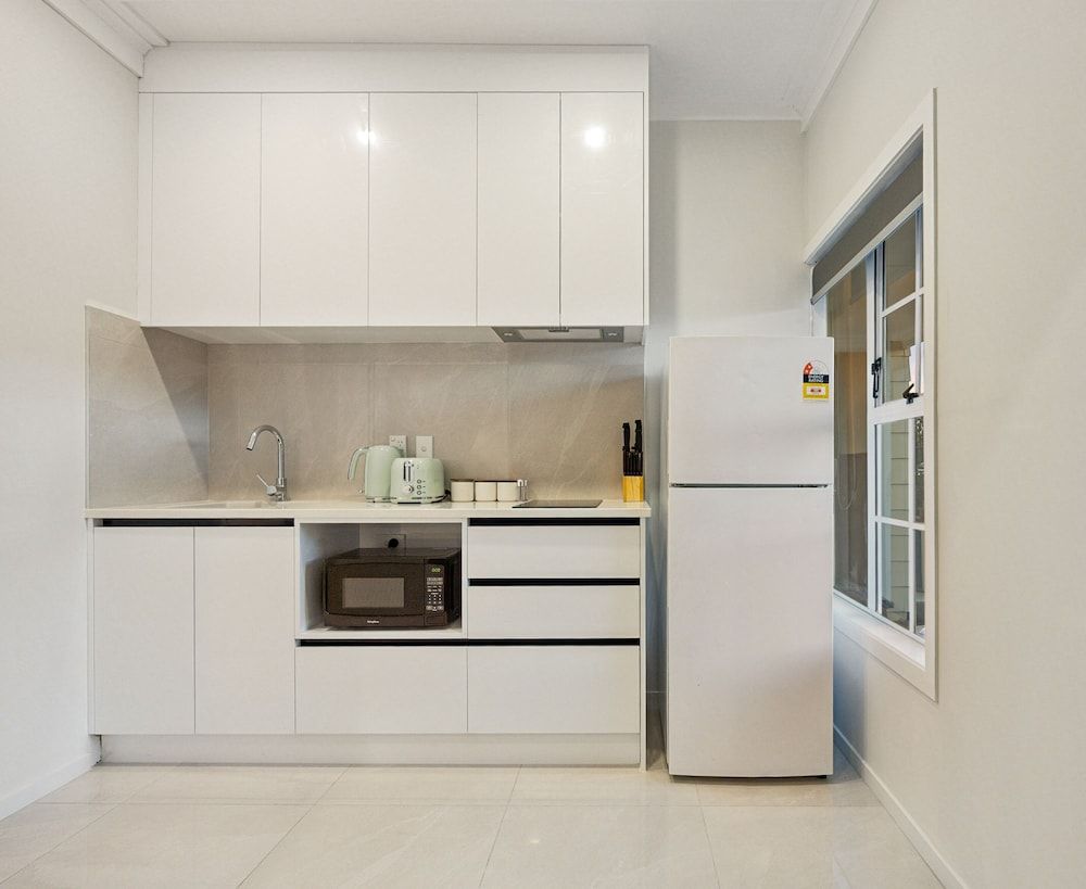 Aroha Motel Luxury Studio Suite 2