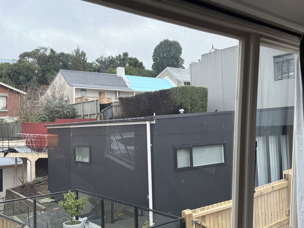 Manor on the Park Backpackers Family Room 5