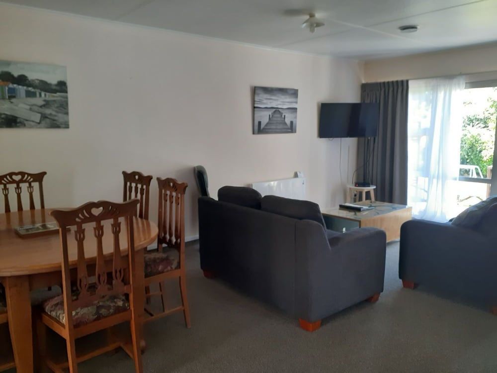 Family Apartment, 3 Bedrooms, Garden View