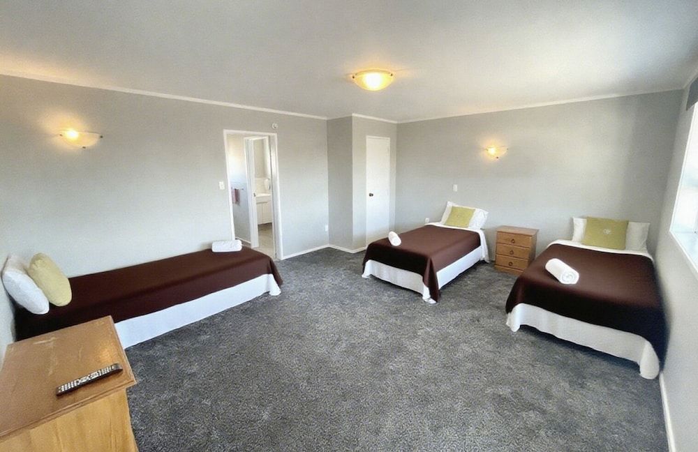 Superior Triple Room, Non Smoking, Air conditioning