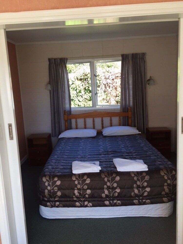 Family Chalet, 1 Bedroom (Unit 7)