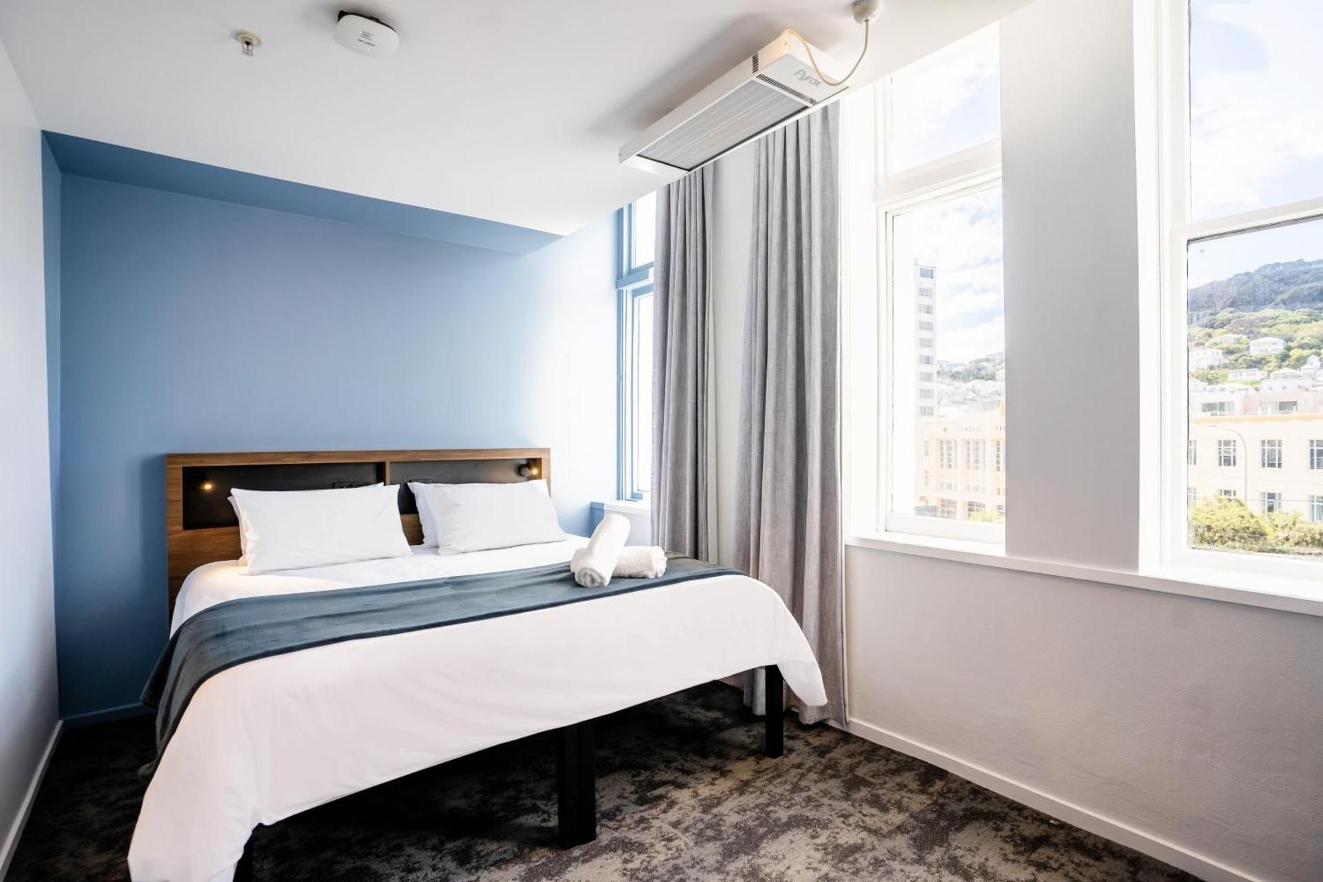 King Room - Non-Smoking