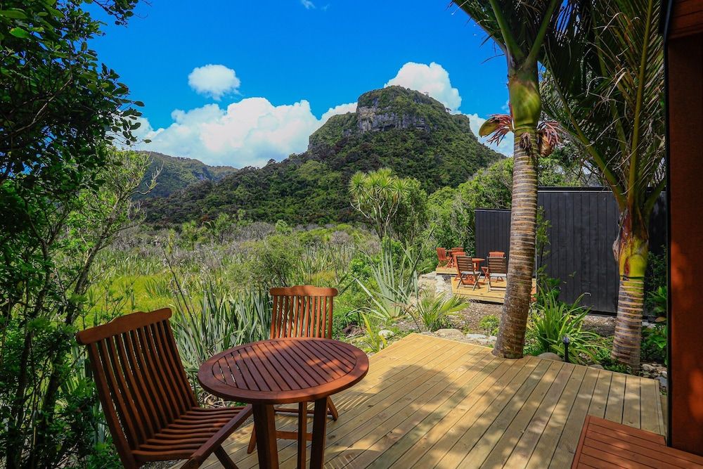 Punakaiki Beach Camp Double room with Shared Bathroom 3