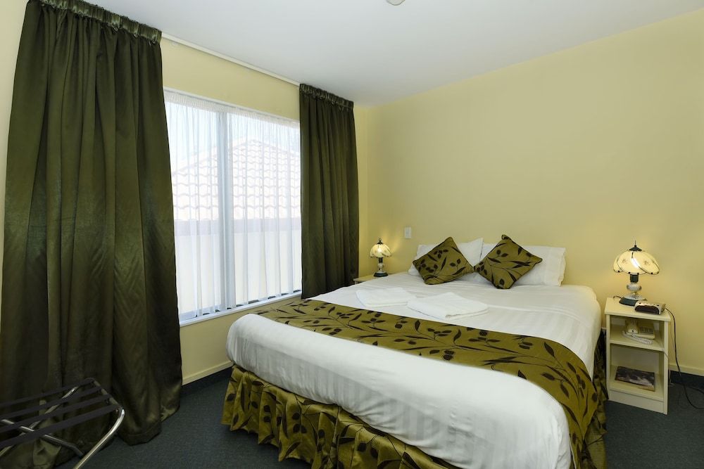 Abelia Motor Lodge Standard Suite, 1 Bedroom 3