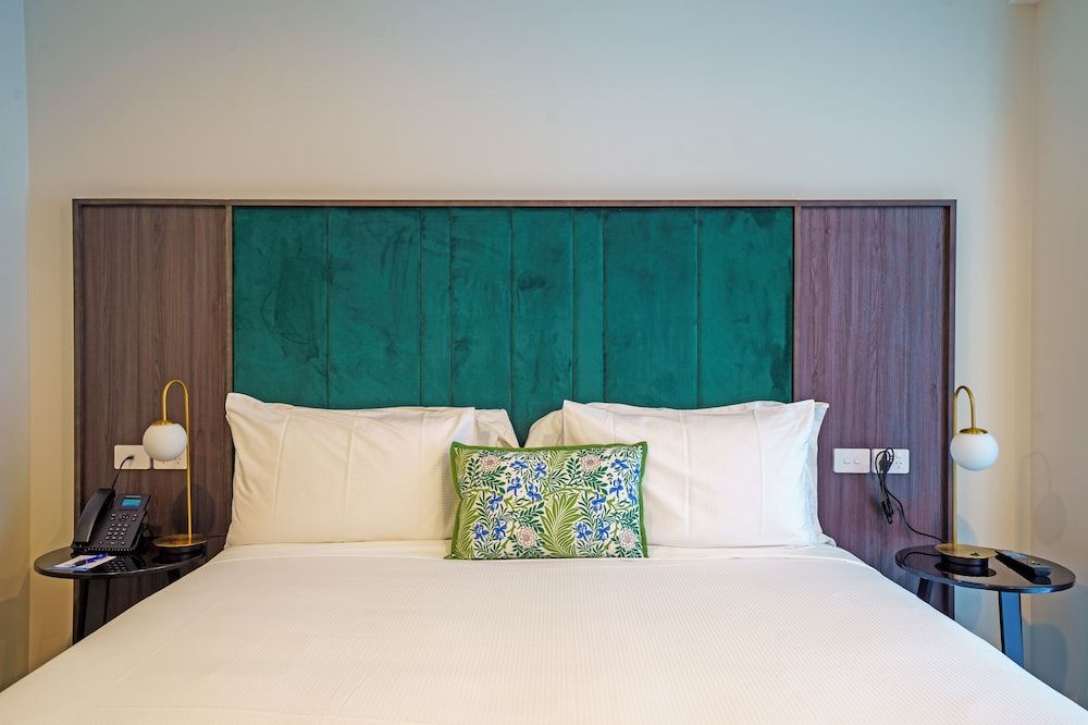 Standard 1 Bedroom 1 King Bed